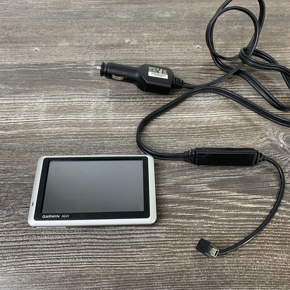 Garmin nuvi 1350 GPS Car Navigation System and Power Cord - Picture 1 of 6